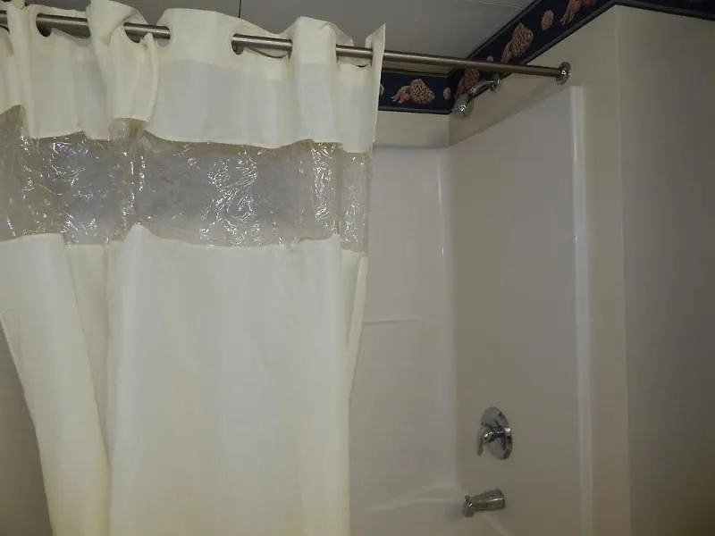Paradise Plaza Inn Ocean City Hotel