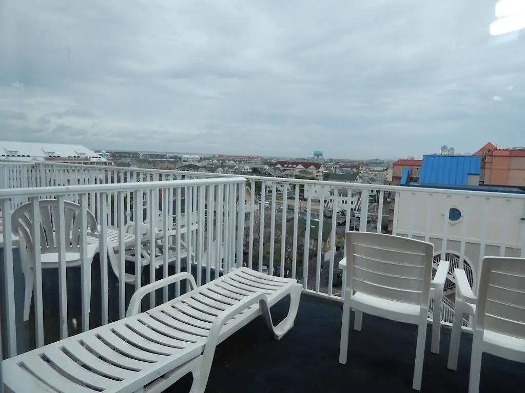Paradise Plaza Inn Ocean City Hotel